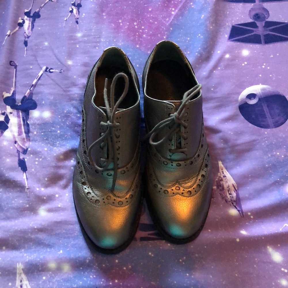 Vionic saddle shoe loafer size 7.5